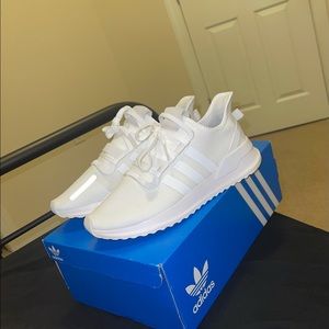 Adidas “u path” mens